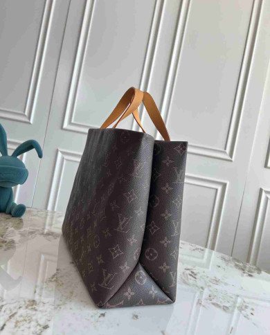 LV Monogram Giant By The Pool Onthego GM