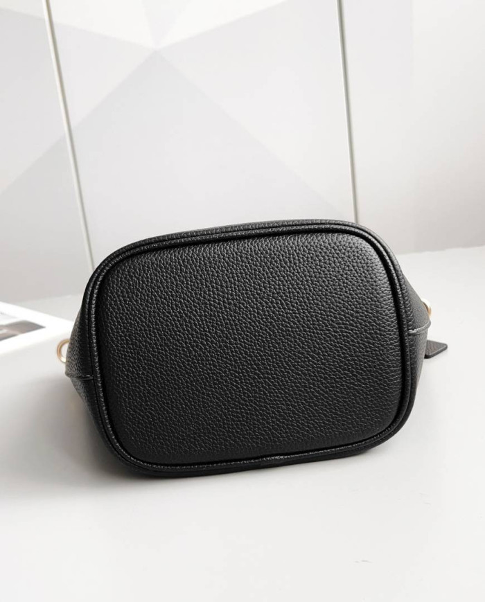 Coach Hanna Bucket Bag