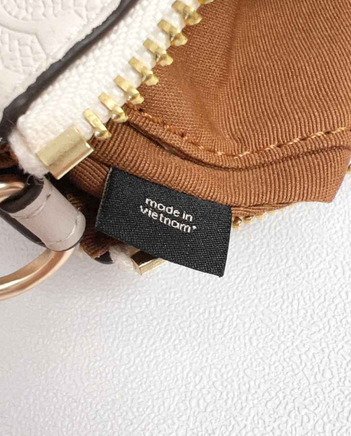 Coach Embossed Chain Baguette