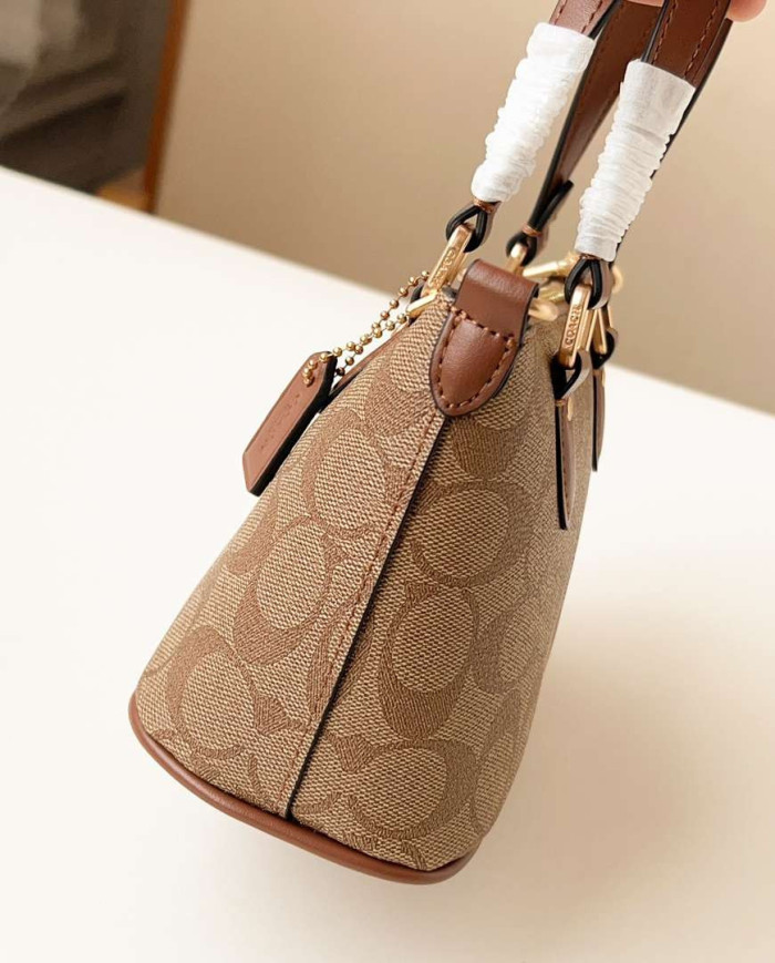 Coach Mini Gallery Crossbody