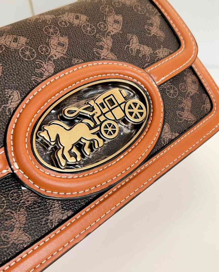 Coach Hero Chain Shoulder Bag