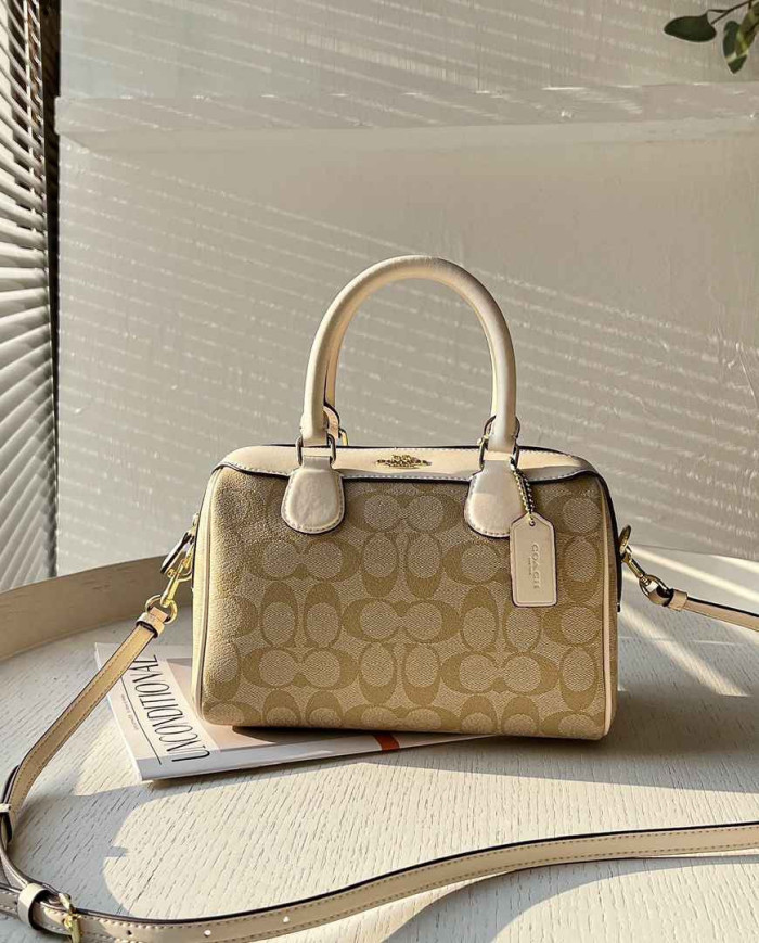 Coach Mini Bennett Top handle Bag