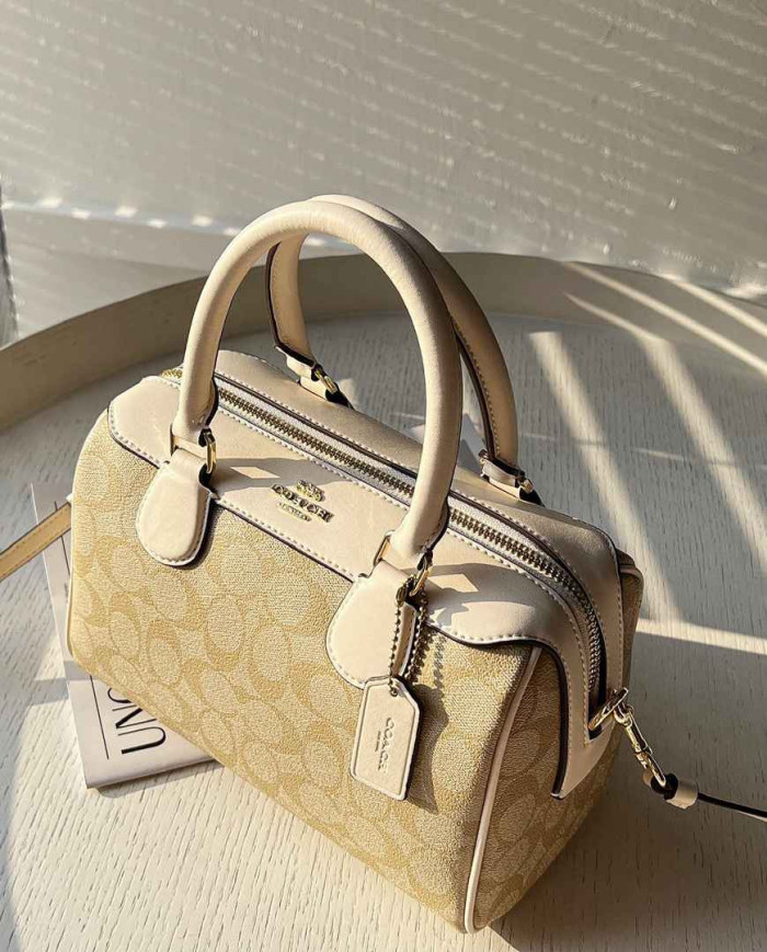 Coach Mini Bennett Top handle Bag