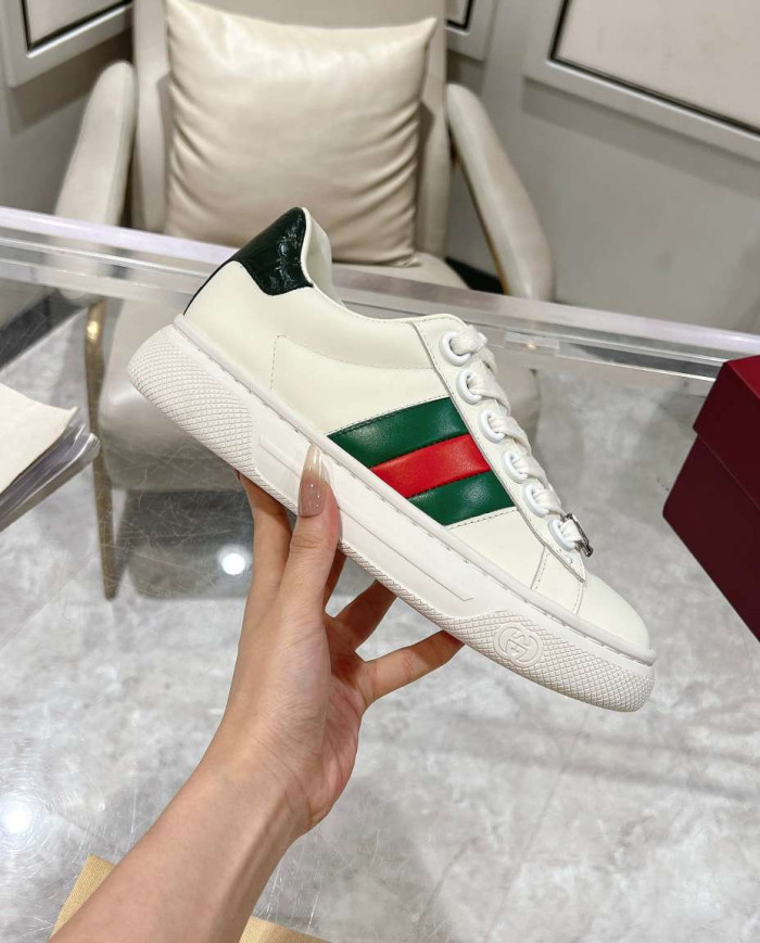 Gucci Unisex Leather Sneakers