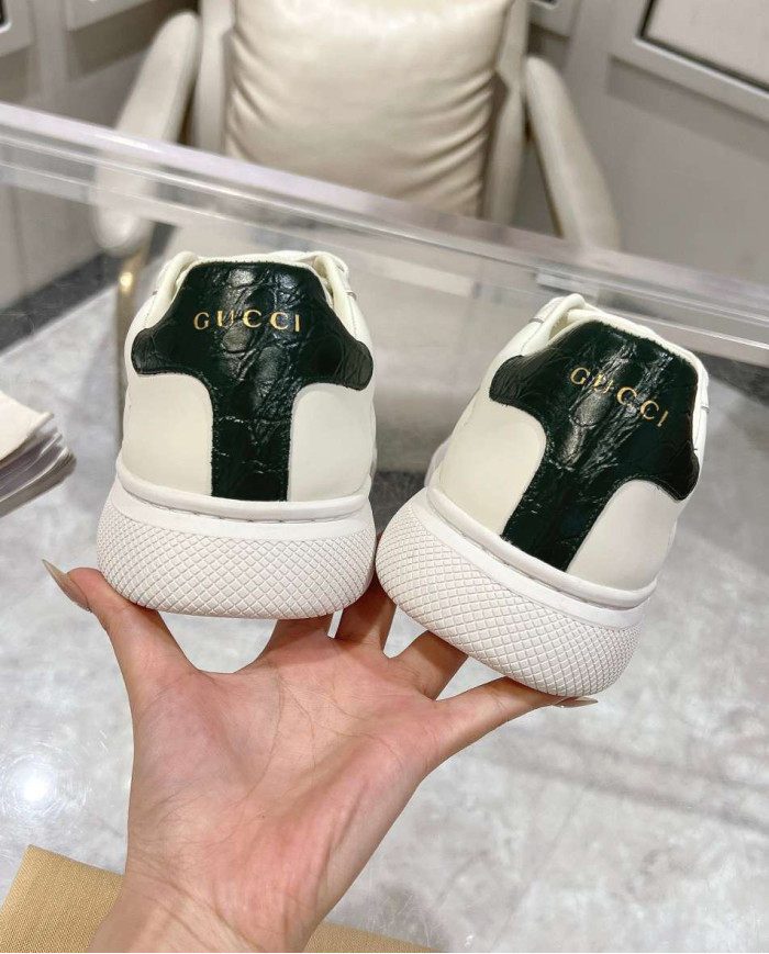 Gucci Unisex Leather Sneakers