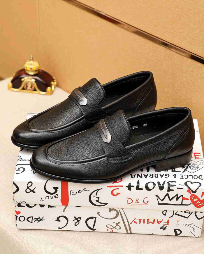 Dolce & Gabbana Leather Loafers with Buckle