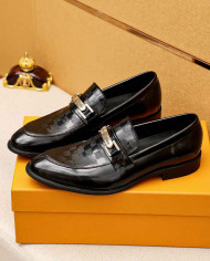 Louis Vuitton Men's Business Casual Loafers