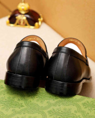 Gucci Men's Imported Calfskin Loafers