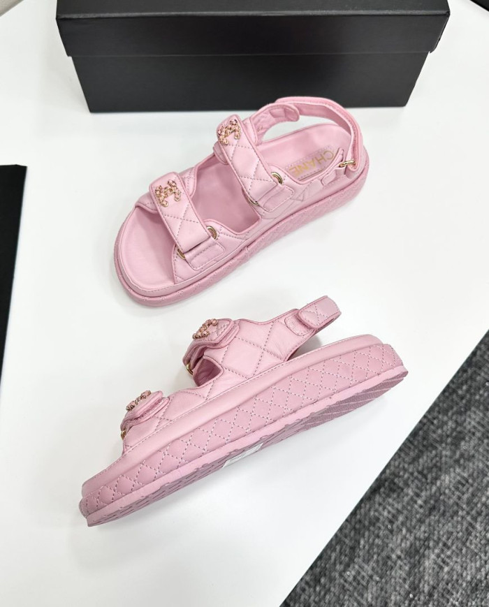 Chanel Ladies Quilted Double C Buckle Casual Sandals