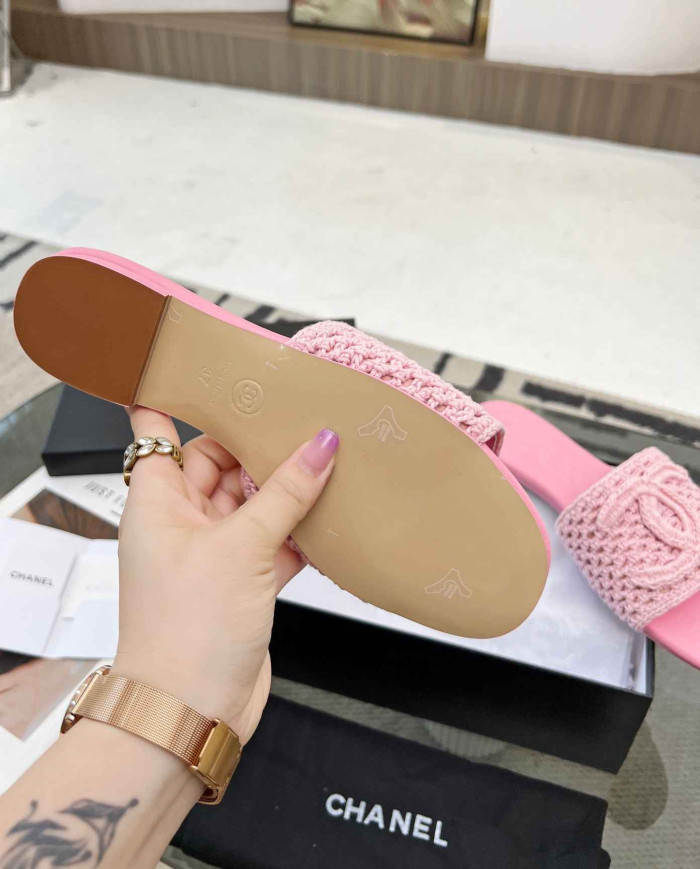 Chanel Chunky Woven Texture Beach Slipper