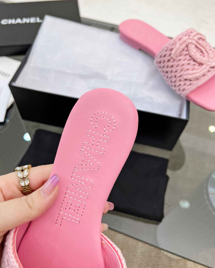 Chanel Chunky Woven Texture Beach Slipper