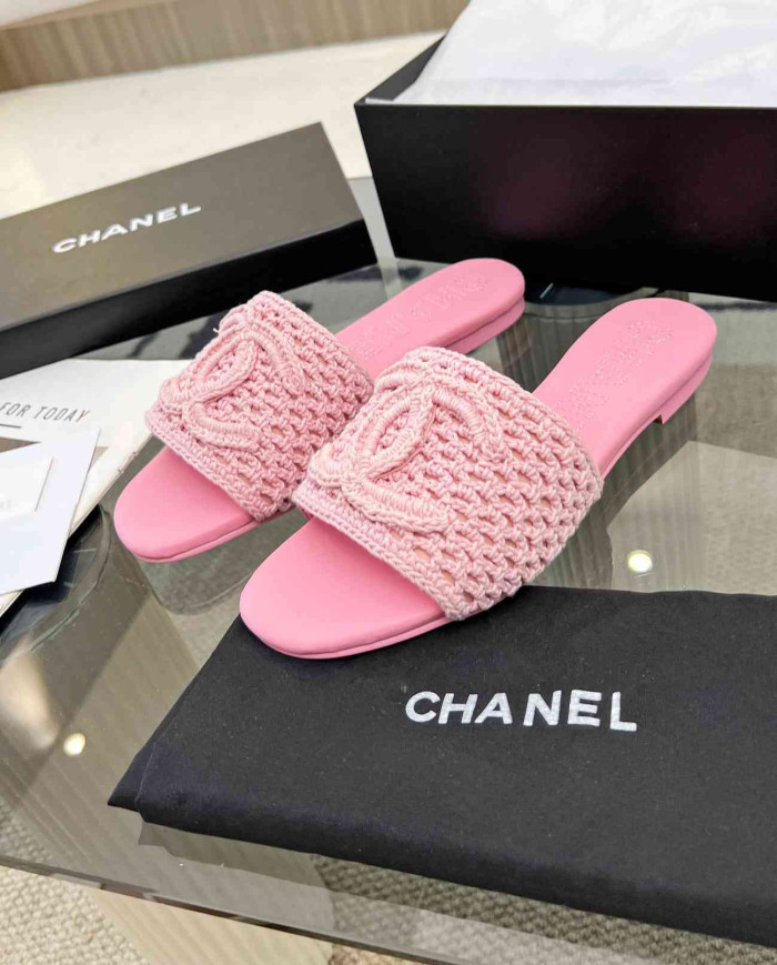 Chanel Chunky Woven Texture Beach Slipper
