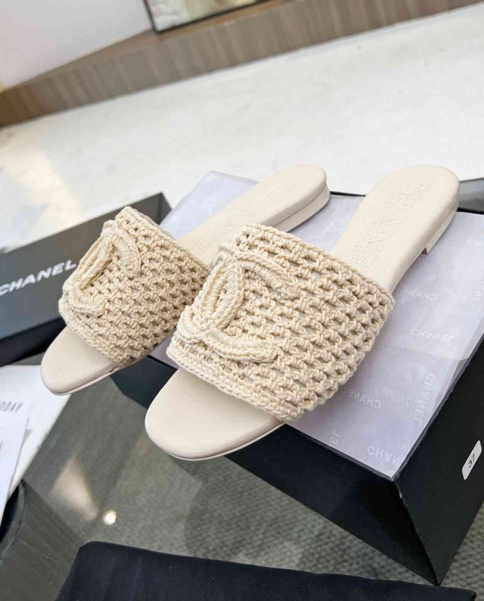 Chanel Chunky Woven Texture Beach Slipper
