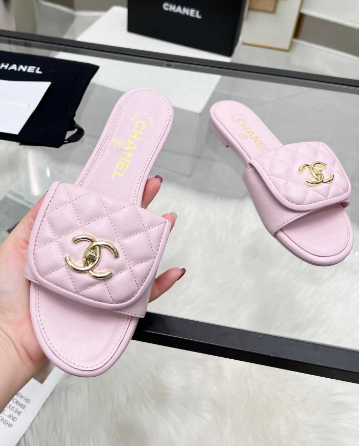 Chanel CC Logo Flat Slippers