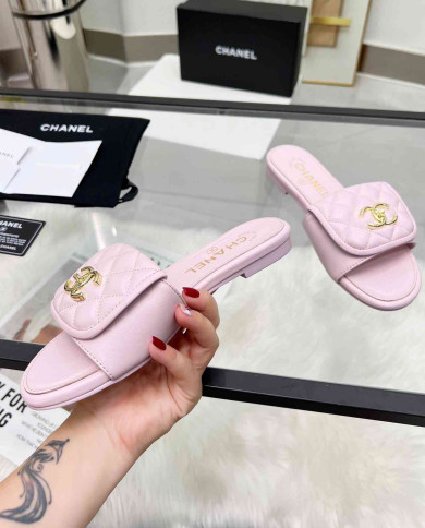 Chanel CC Logo Flat Slippers