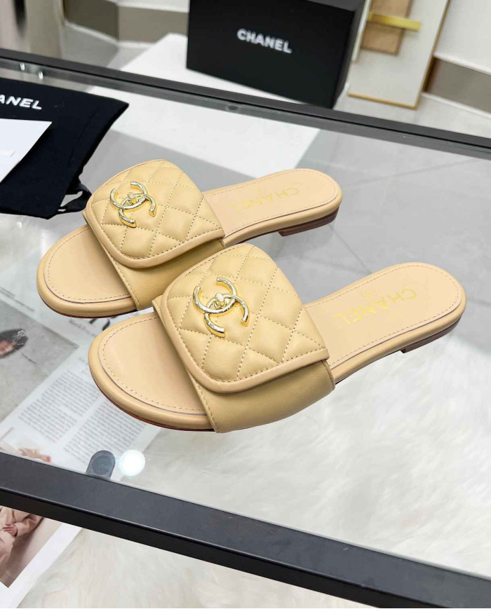 Chanel CC Logo Flat Slippers