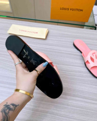 Louis Vuitton Women's Slide slippers