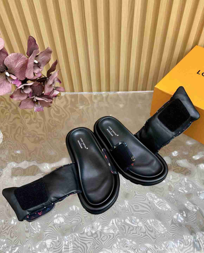 Louis Vuitton Women's LV Takashi Murakami Casual Slide Slipers