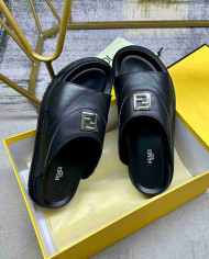 Fendi Men's Leather Slippers