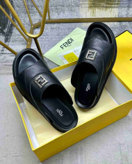 Fendi Men's Leather Slippers