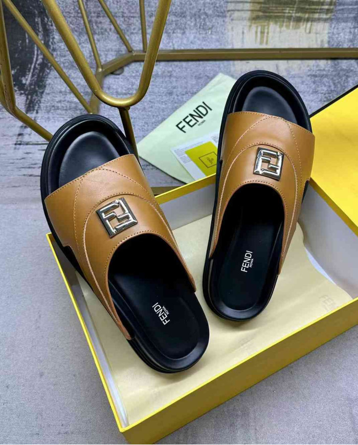 Fendi Men's Leather Slippers
