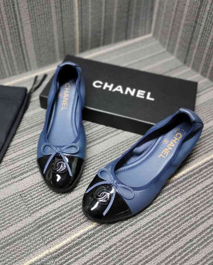 Tory Burch Simple Flats