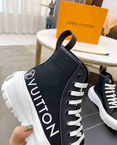 Louis Vuitton Women's Squad Sneakers