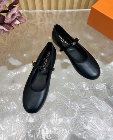 Louis Vuitton Women's Flats
