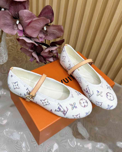 Louis Vuitton Romy Flat