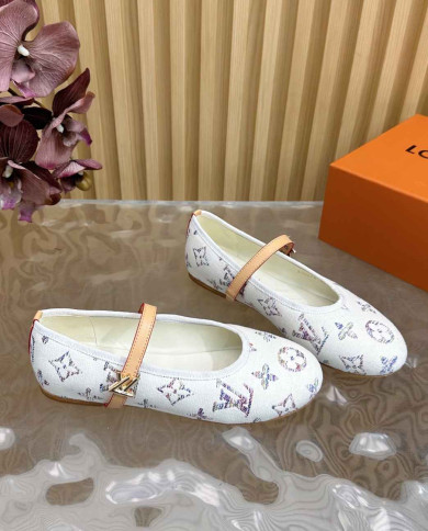 Louis Vuitton Romy Flat