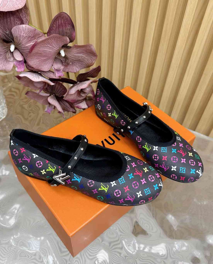Louis Vuitton Romy Flat