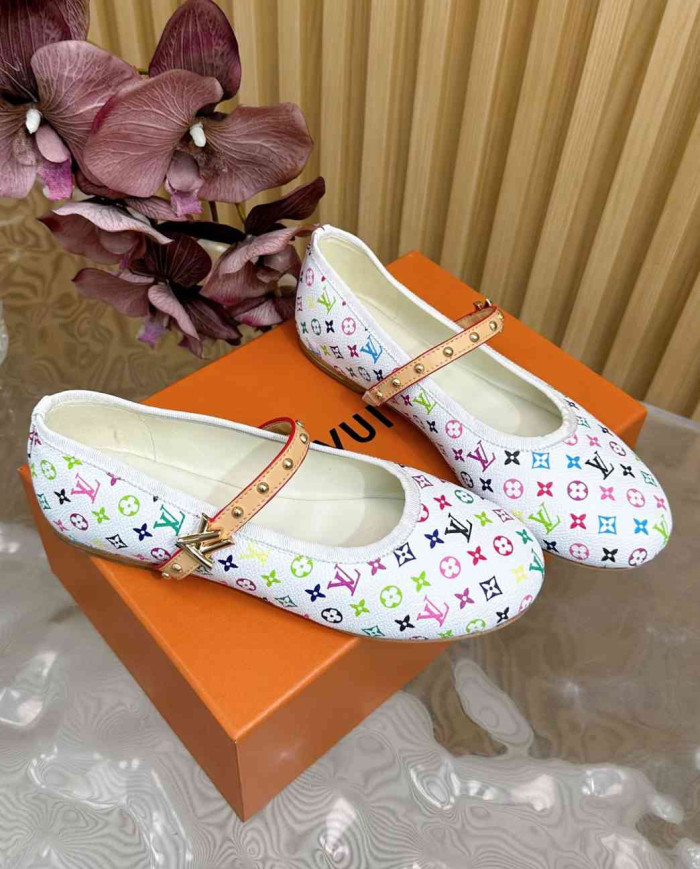 Louis Vuitton Romy Flat