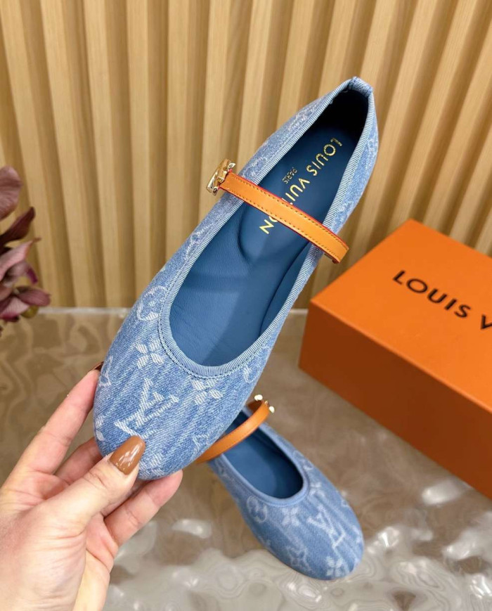 Louis Vuitton Romy Flat