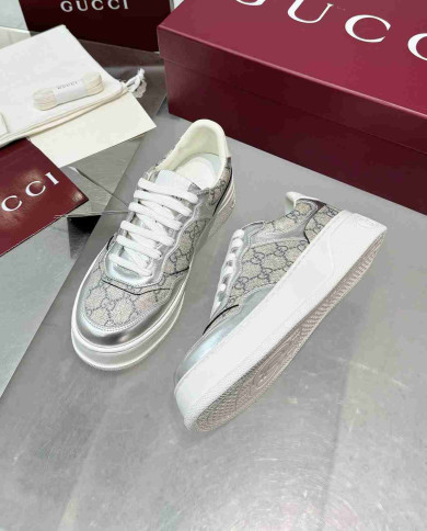 Gucci Rhyton Men's Sneakers