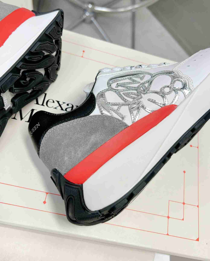 Alexander McQueen Sprint Runner Women's Sneakers