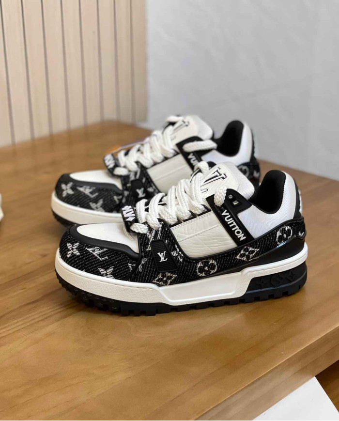 Louis Vuitton Trainer Women's Sneakers