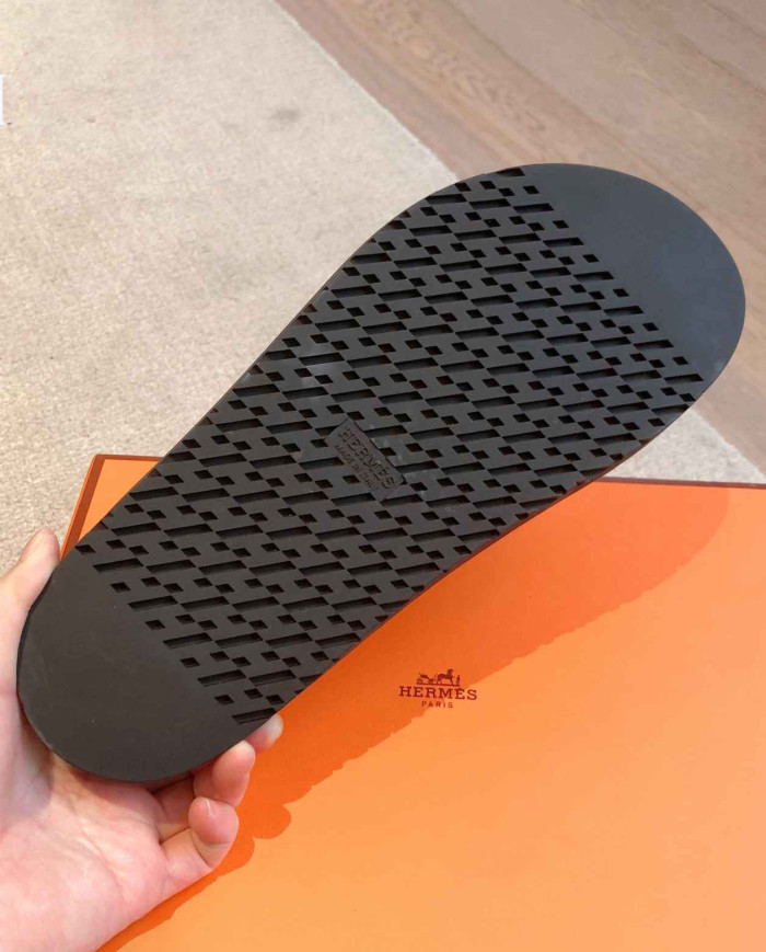 Hermes Chypre Sandals