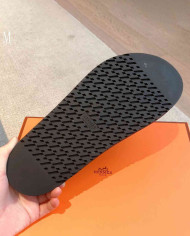 Hermes Chypre Sandals