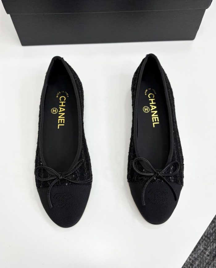 Chanel Classic Tweed Flats
