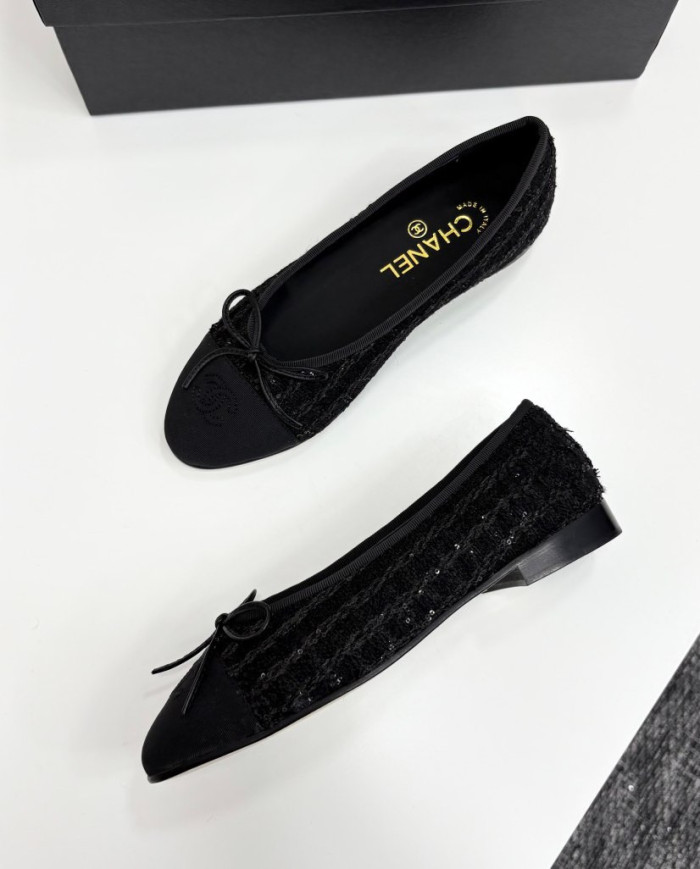 Chanel Classic Tweed Flats