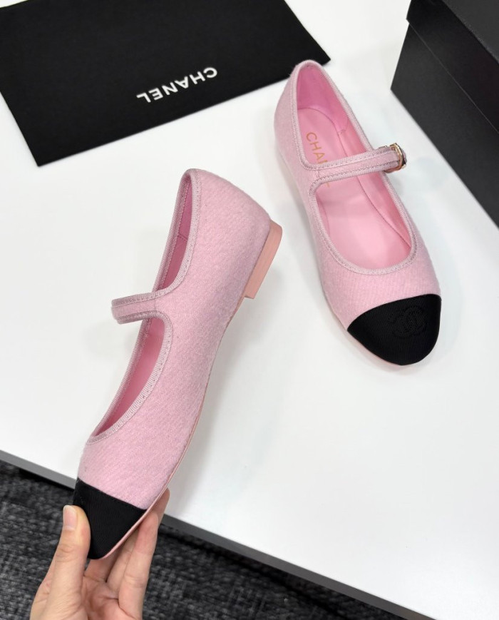 Chanel Women's Tweed Colorblock Mary Jane Shoes