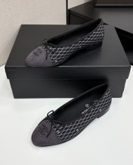 Chanel Women's Rhombus Pattern Colorblock Bow Flats