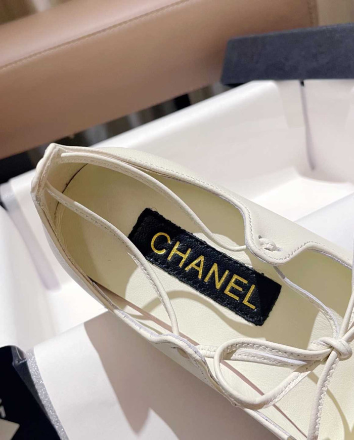 Chanel Women's CC Logo Strap Flats