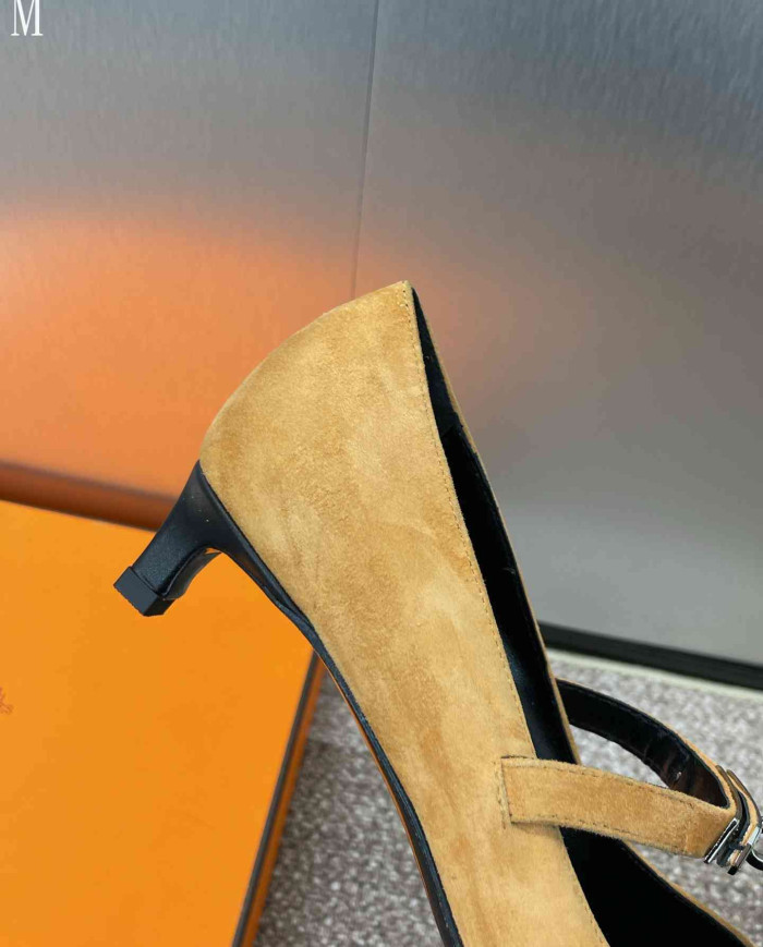 Hermes Women's Kelly Buckle Pointed Toe Heels