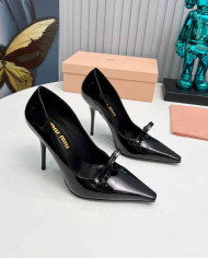 Miu Miu Women's Pointed Toe Bow Pumps