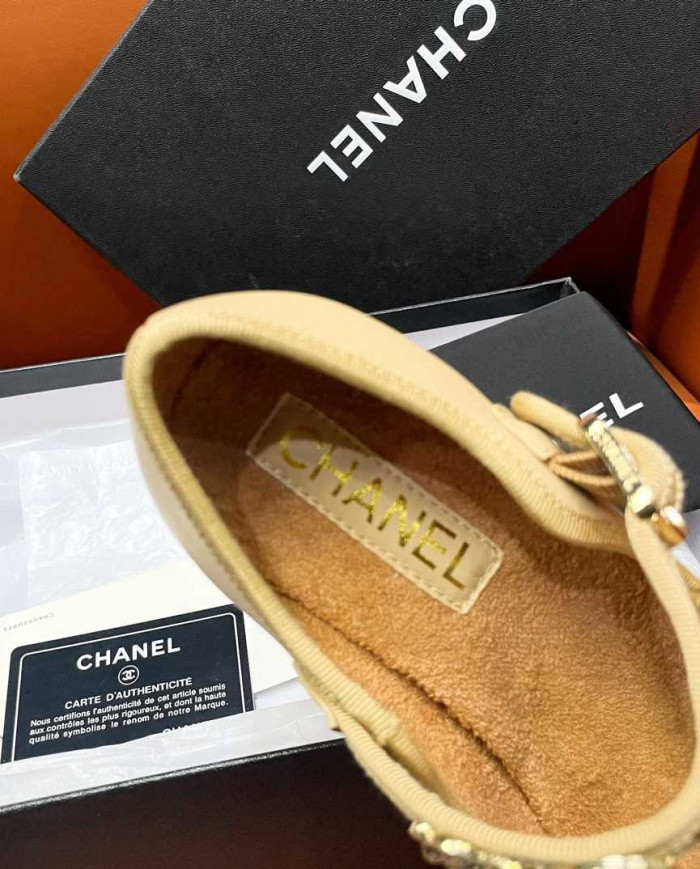 Chanel Mary Jane Low Heel Pumps