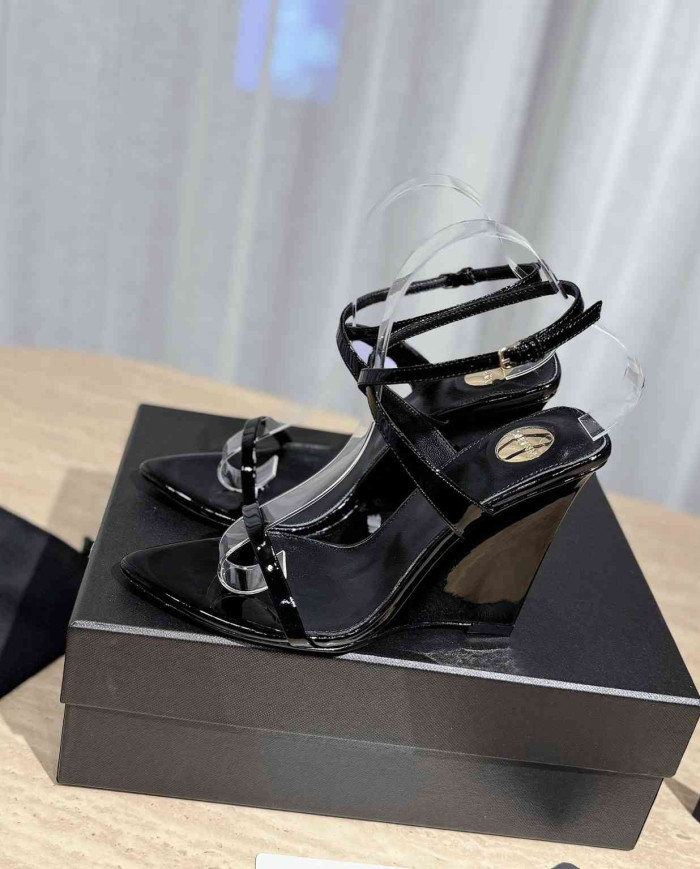 Saint Laurent Pointed Toe Sandals