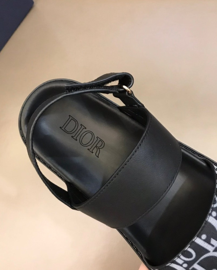 Dior Men's Oblique Pattern Sandals