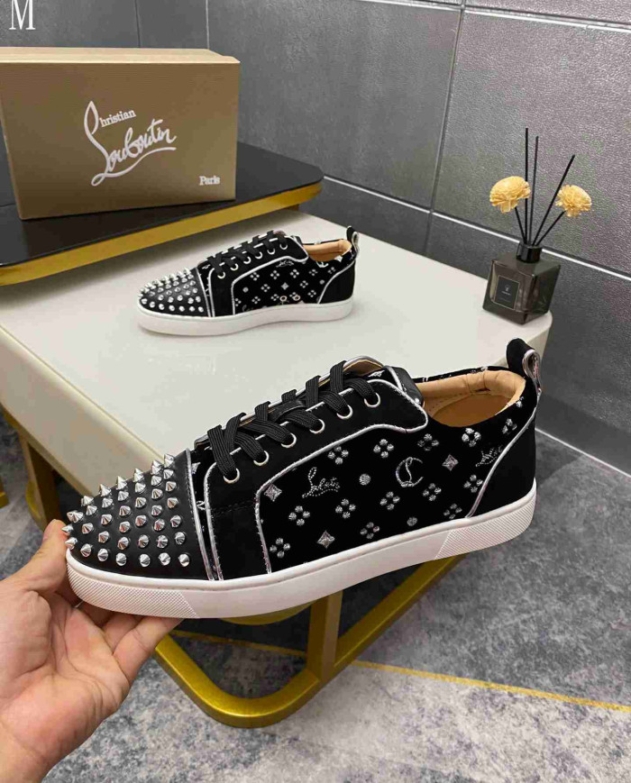 Christian Louboutin Louis Junior Orlato Men's Spiked Casual Shoes