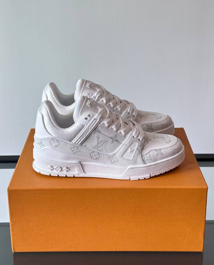 Louis Vuitton LV Trainer Casual Sneakers